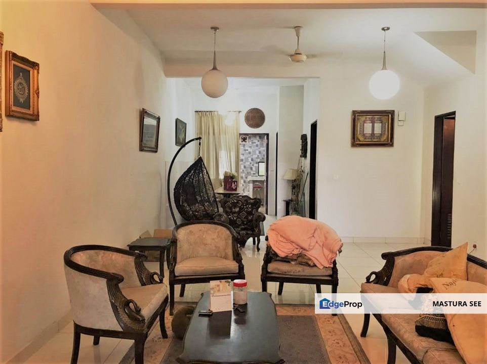 Lovely house for sale at Kota Bayuemas, Klang, Selangor, Klang