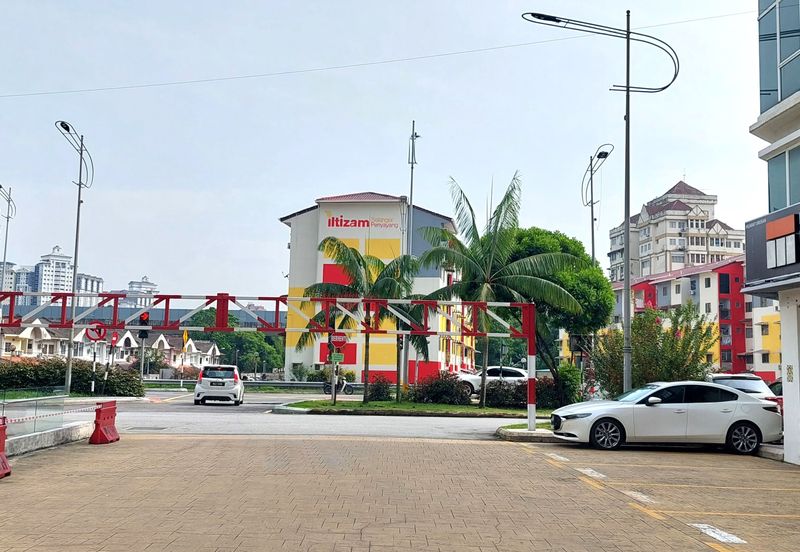 Parklane Commercial Hub