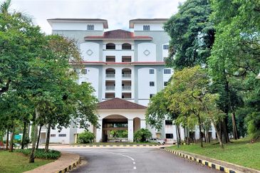 Sri Alam Condominium