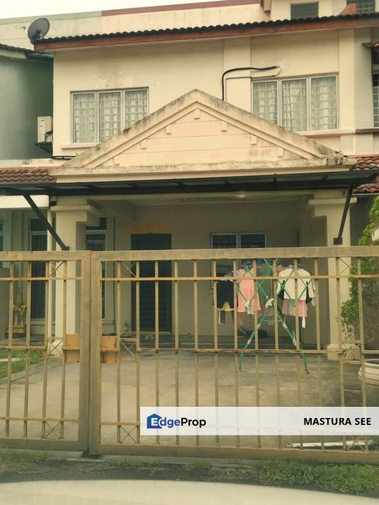 Lovely Town house for sale at Anggerik Aranda, Kota Kemuning, Selangor, Kota Kemuning
