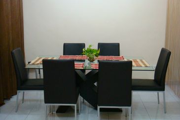 Jalan Anggerik Aranda 31/28