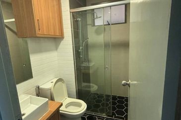 Apex Tower & Vertex Tower @ CyberSquare