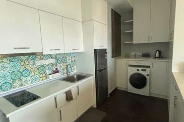 Apex Tower & Vertex Tower @ CyberSquare