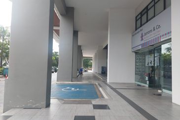 The Grand SOFO @ Kelana Damansara Suite