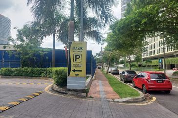 The Grand SOFO @ Kelana Damansara Suite