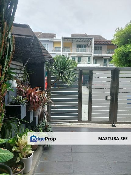 Fire Sale : Super link house for sale at Denai Alam, Shah Alam, Selangor, Shah Alam