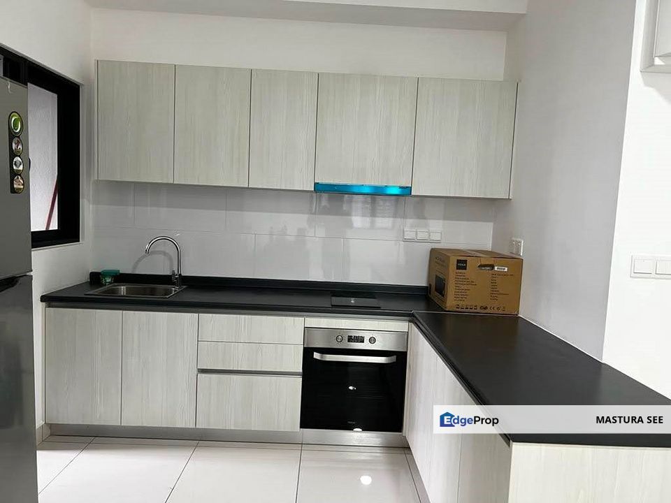 Lovely condo for sale at Parc 3, Cheras, Kuala Lumpur, Cheras