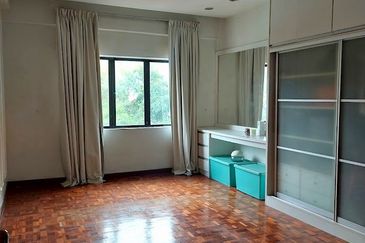 Sri Alam Condominium