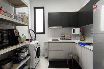 Fera Residence @ The Quartz