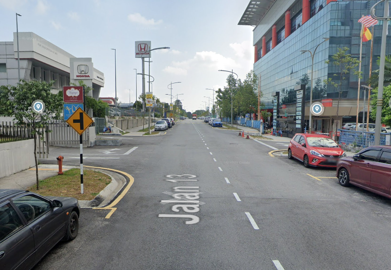 Section 13 (Seksyen 13)