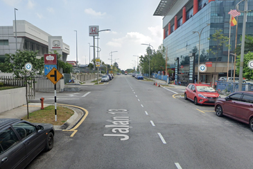 Section 13 (Seksyen 13)