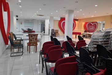 Section 13 (Seksyen 13)