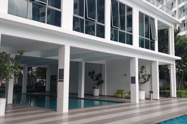 Apex Tower & Vertex Tower @ CyberSquare