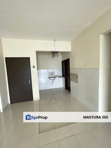 Cozy apartment for sale at Residensi Warnasari, Puncak Alam, Selangor, Bandar Puncak Alam