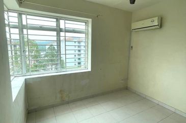 Residensi Warnasari 2