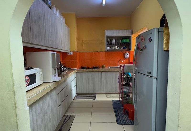 Sri Kinabalu Condominium