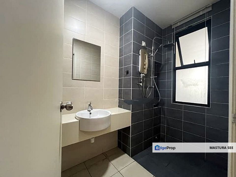 Cozy townhouse for sale at Primer Garden, Cahaya SPK, Selangor, Shah Alam