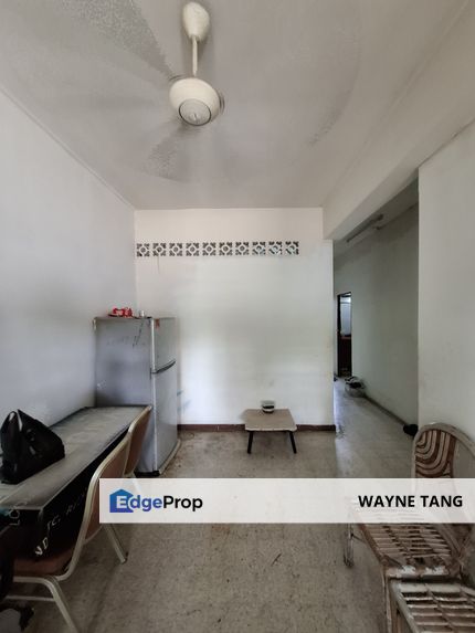 Seksyen 17 terrace 20x80 Intermediate facing field, Selangor, Petaling Jaya