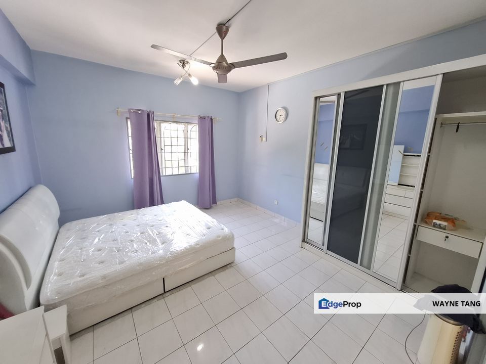 Villa Lagenda corner  renovated unit, Selangor, Selayang