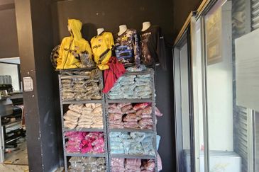 Selayang Centre Point, Selayang Baru, Batu Caves, Selangor Shop Retail Space 1st Floor 1206sf for Sale