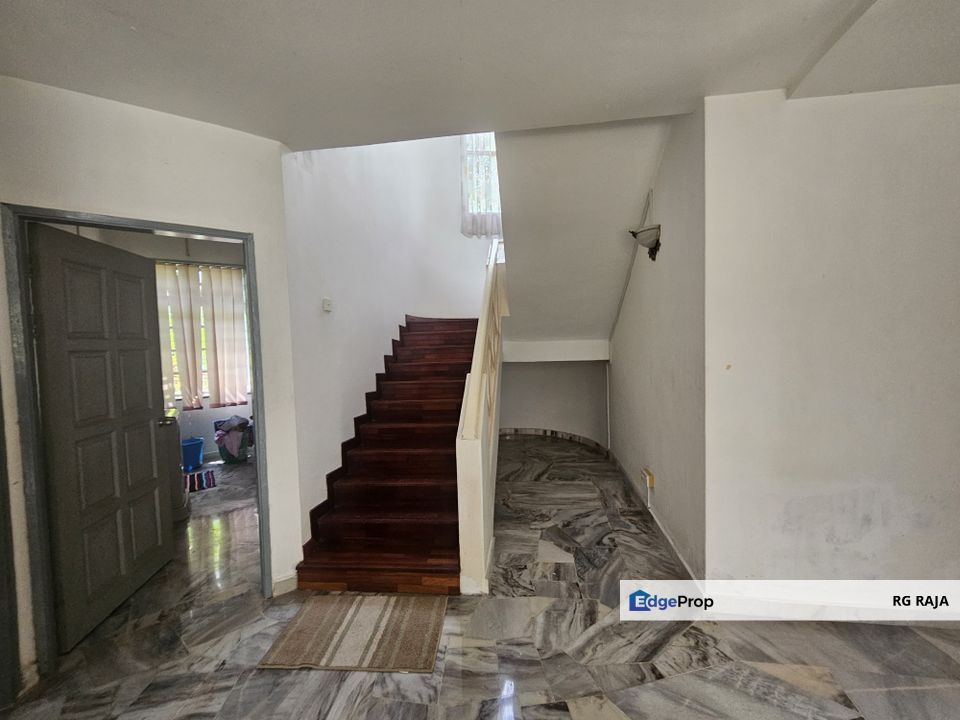 Two Storey Bungalow Bukit Jed Seremban Land Area 5400sf Freehold, Negeri Sembilan, Seremban