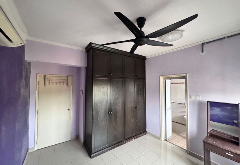 Ehsan Ria Condominium