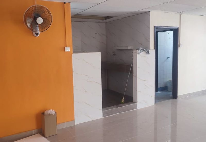 SUBANG PERMAI U6 Shah Alam , Selangor 3 Storey Shop