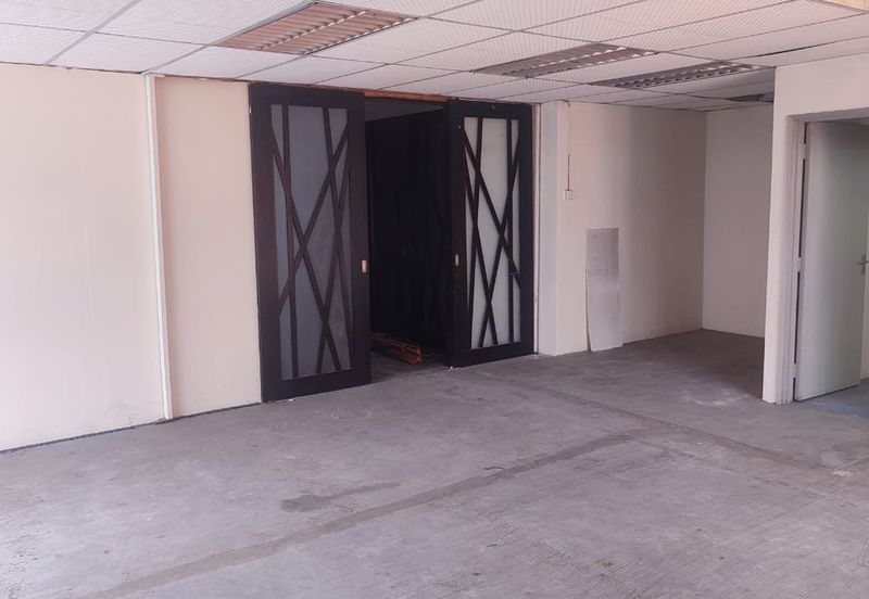 SUBANG PERMAI U6 Shah Alam , Selangor 3 Storey Shop