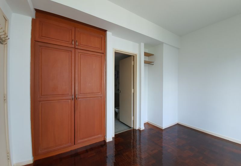 38 Bidara Condominium