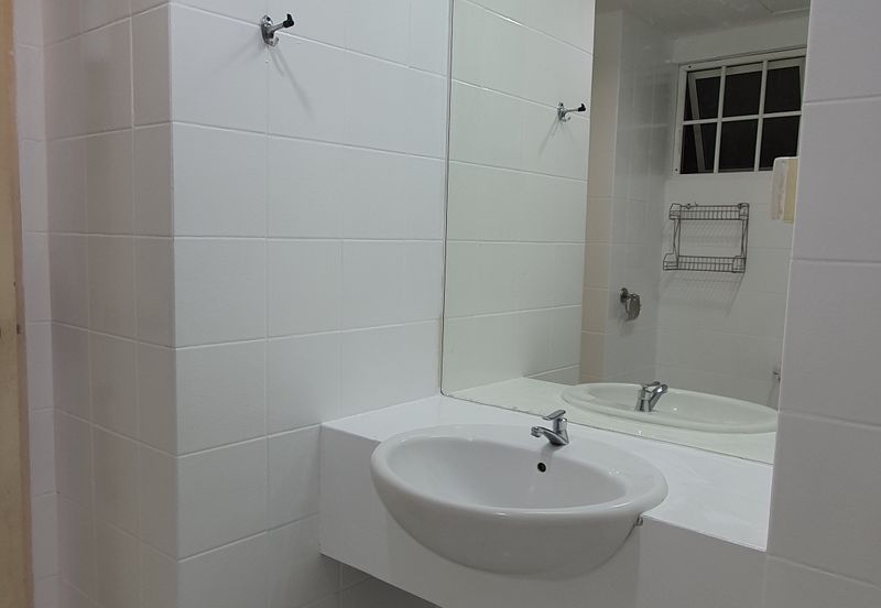 38 Bidara Condominium