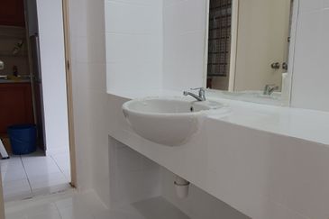 38 Bidara Condominium