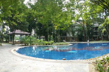 Bungaraya Kondominium, Saujana Subang