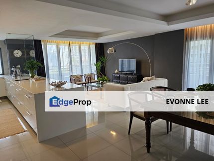 Contemporary 3 bedder abode boasting KL view, Kuala Lumpur, Bangsar