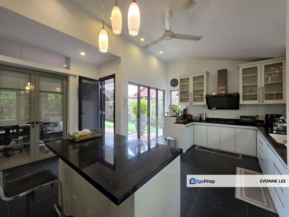 Family retreat with space to breathe, entertain and grow, Selangor, Shah Alam