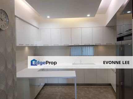 Motivated seller. Immaculate condition, Kuala Lumpur, Mont Kiara
