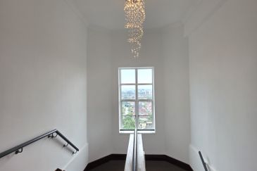 Bungaraya Kondominium, Saujana Subang