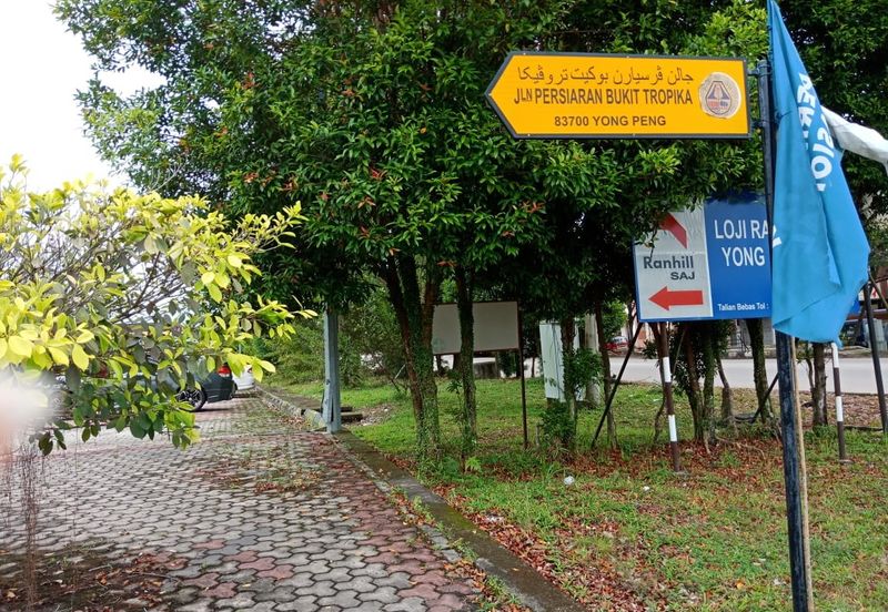 Yong Peng-Agriculture Land Zoned Residential