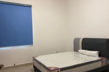 Cluster house 2-Storey at The Peak Bandar Putra Kulai for RENT 