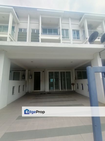 3 Storey Terrace House Bangi, Selangor, Kajang