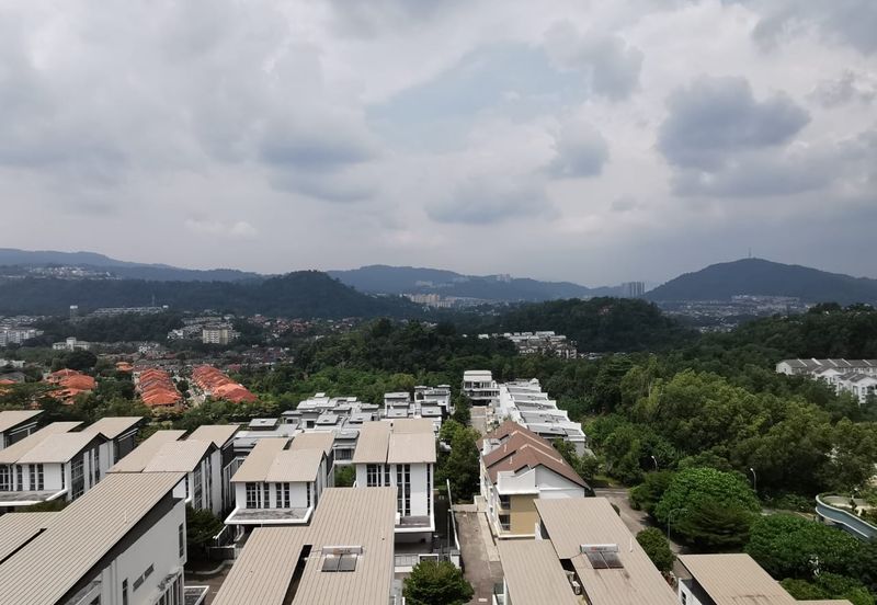 UPPERVILLE @ 16 Quartz Melawati