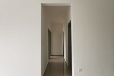 UPPERVILLE @ 16 Quartz Melawati