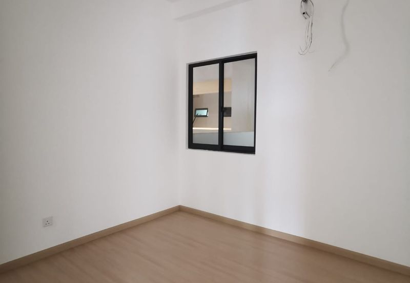 UPPERVILLE @ 16 Quartz Melawati