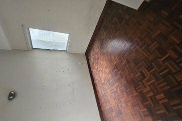 Sri Jelatek Condominium