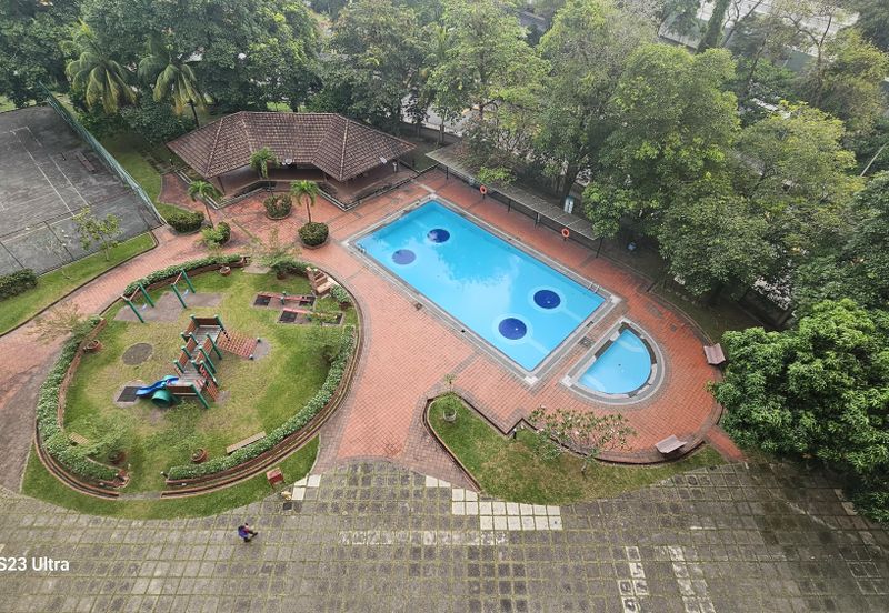 Sri Jelatek Condominium