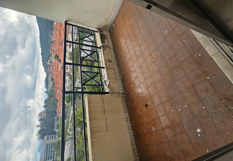 Sri Jelatek Condominium