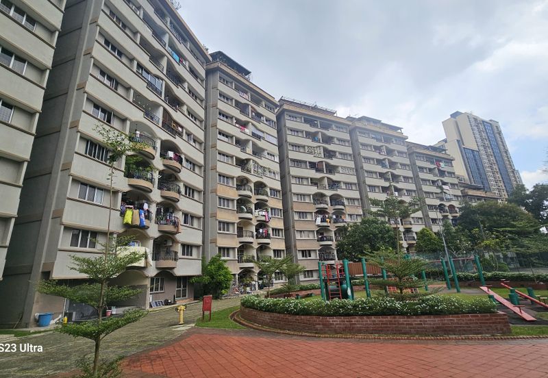 Sri Jelatek Condominium