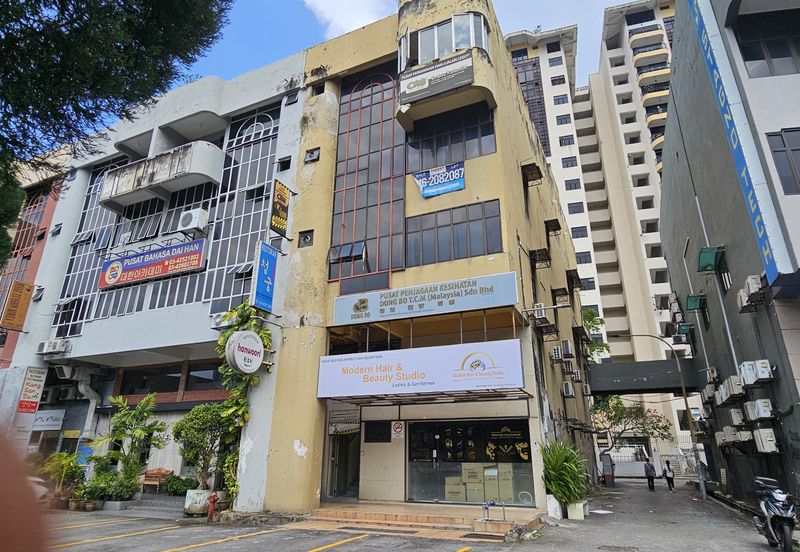 Jalan Ampang Utama - 4.5 Storey Shoplot 