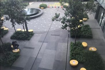 The Bousteador, Mutiara Damansara