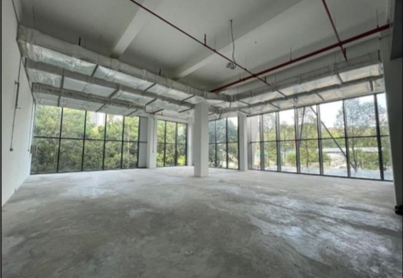 The Bousteador, Mutiara Damansara