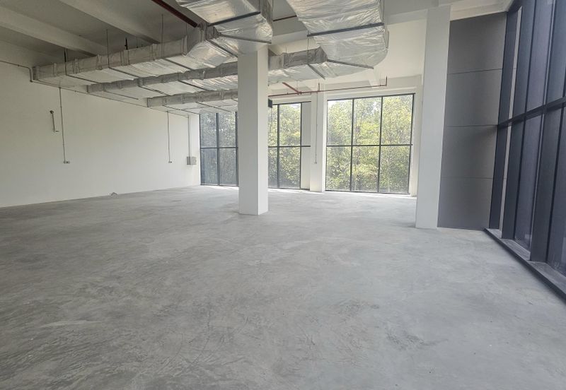 The Bousteador, Mutiara Damansara